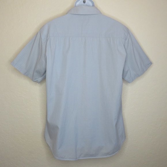 Old Navy* Men's Short Sleeve Button Down Curved Hem Checkered Shirt~ Size Large - Picture 2 of 11